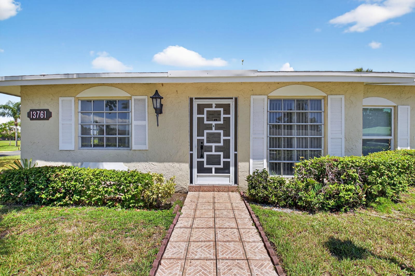 13761 Flora Place A, Delray Beach, FL 33484 photo 4