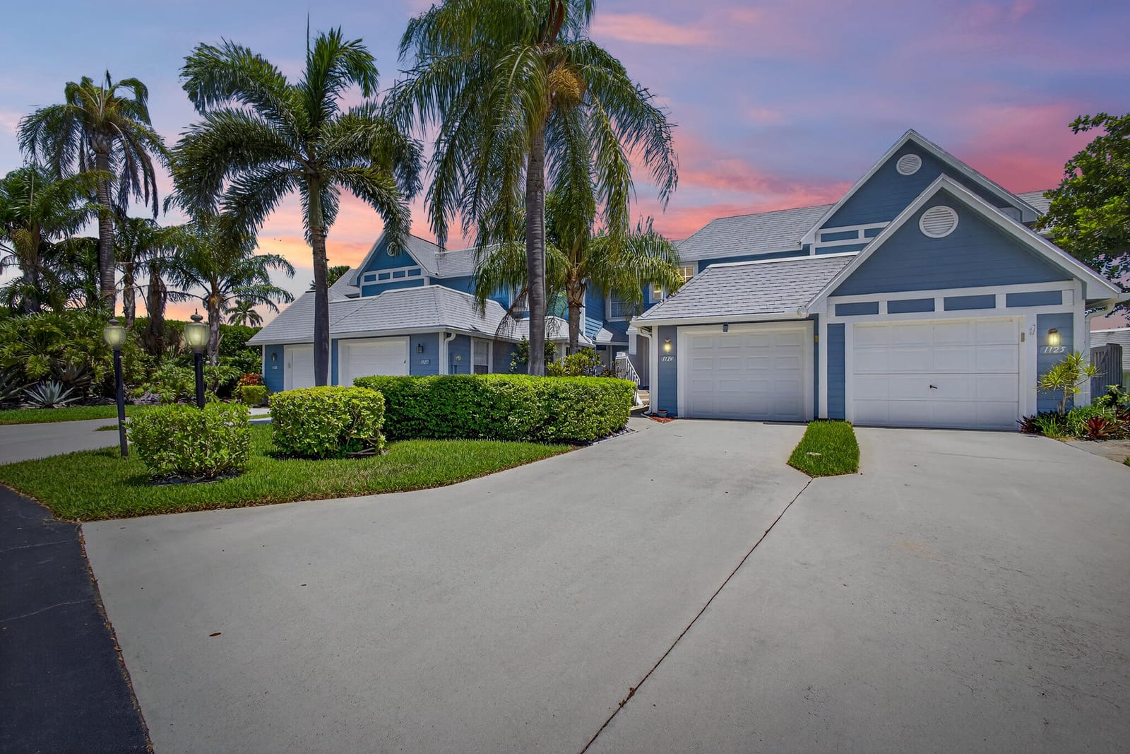 1126 Ocean Dunes Circle — photo 3