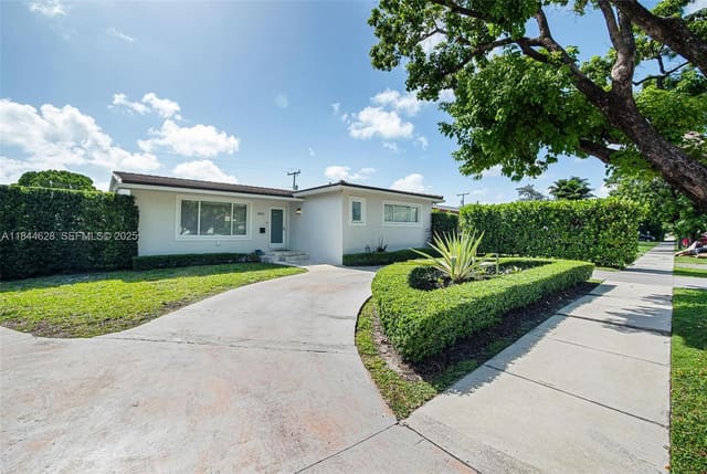 1401 SW 82nd Court, Miami, FL 33144