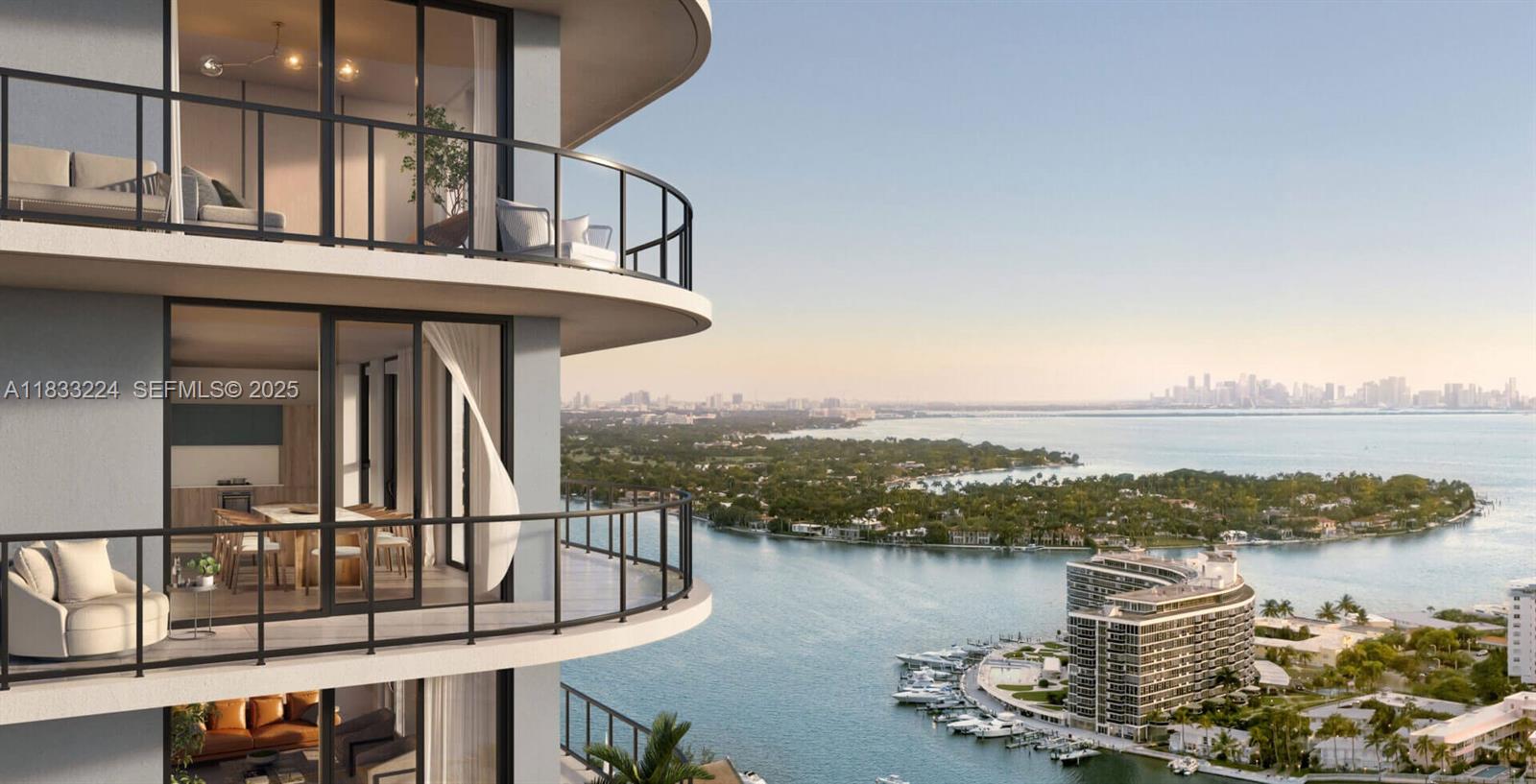 580 72 910, Miami Beach, FL