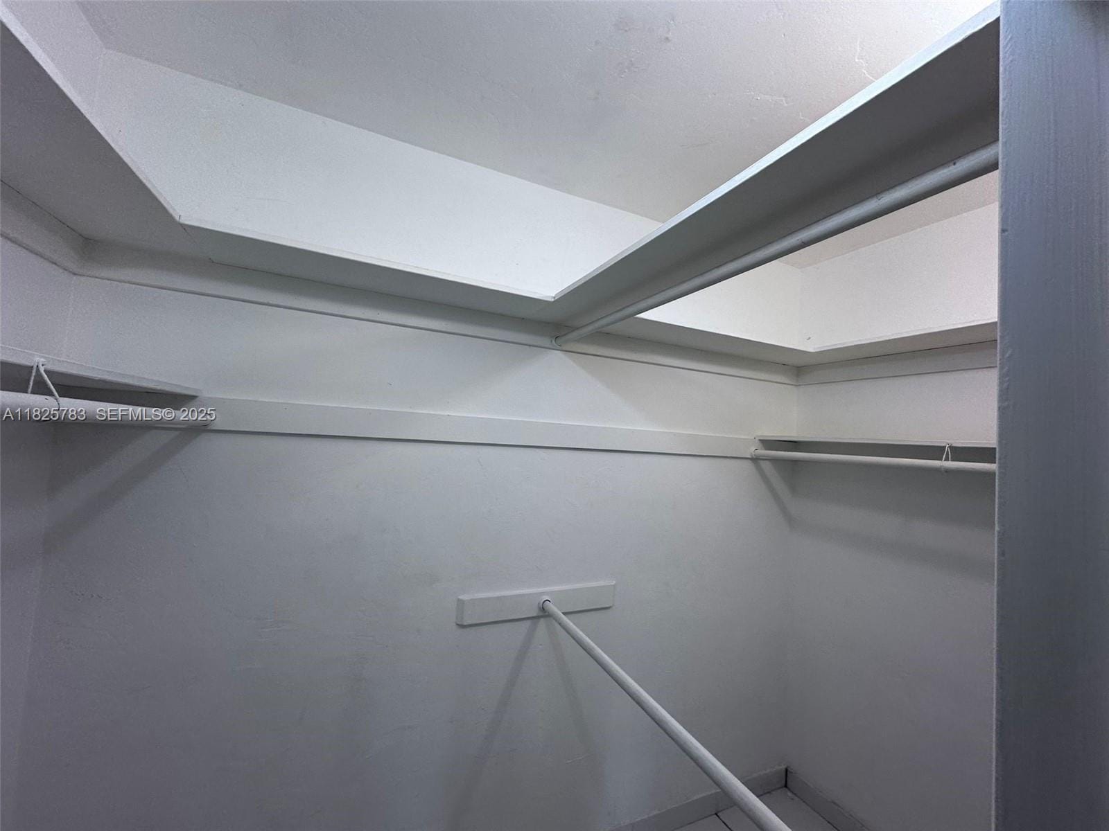 2430 NE 135th Street 304, North Miami, FL 33181 photo 14