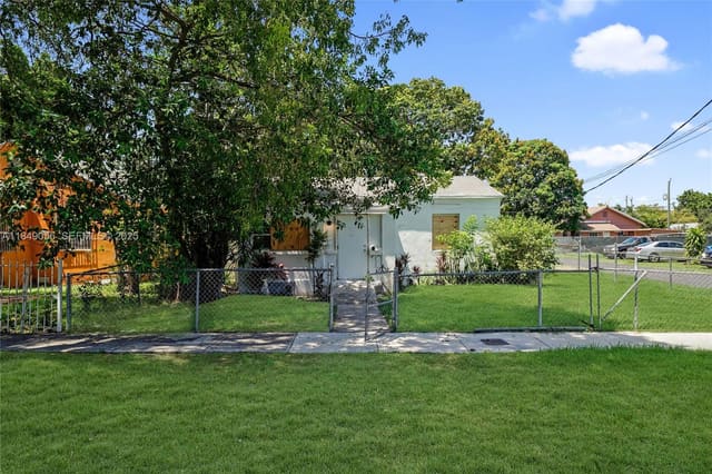 1355 NW 44th Street, Miami, FL 33142