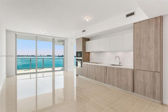 2900 NE 7th Avenue 1506, Miami, FL 33137