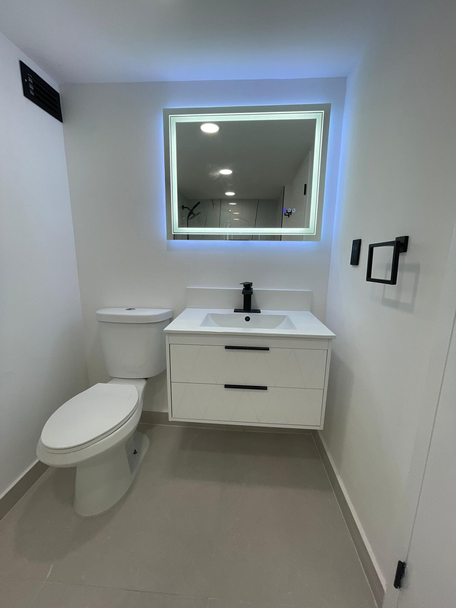 17011 N Bay Road 307, Sunny Isles Beach, FL 33160 photo 14