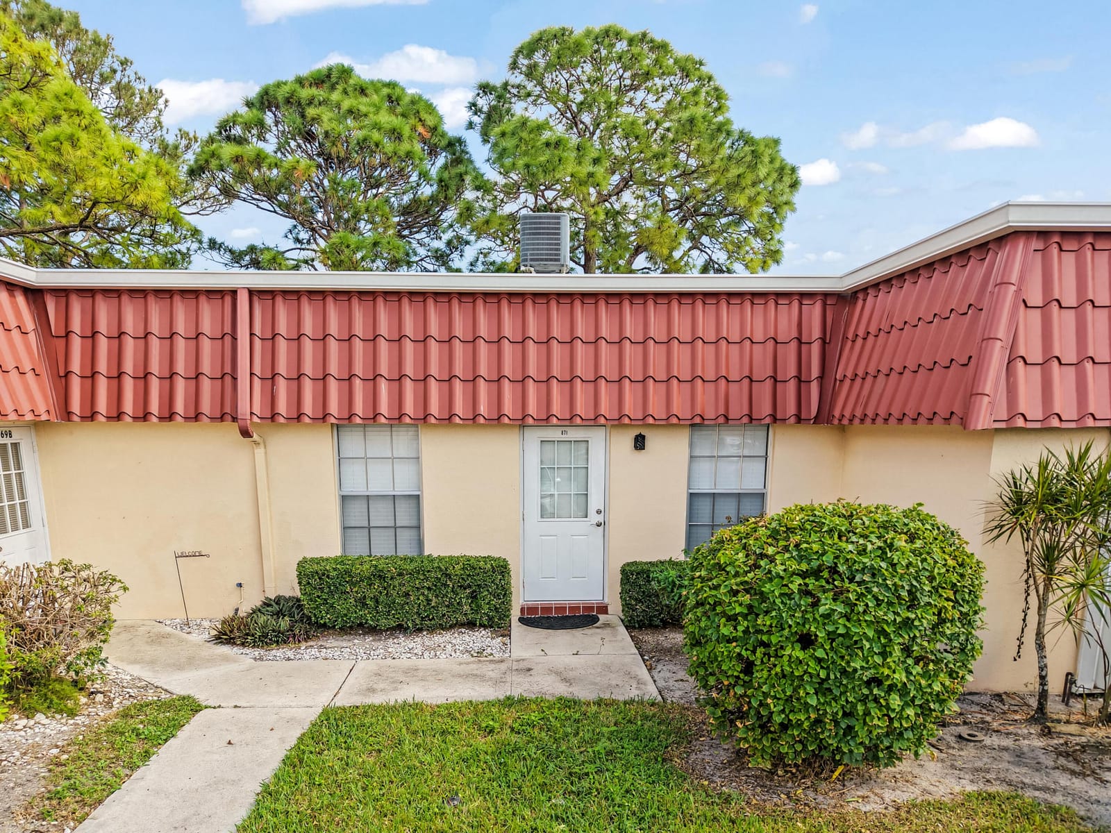 871 Worecester Lane, Lake Worth, FL 33467
