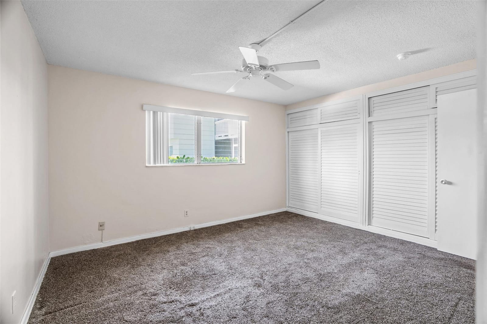 322 N Federal Highway 125, Deerfield Beach, FL 33441 photo 16