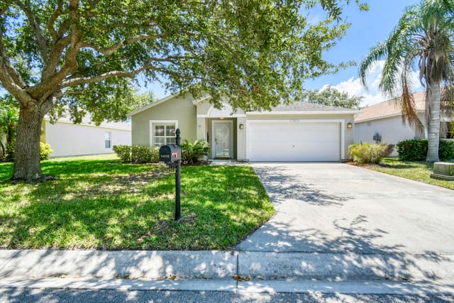 1415 11th Lane, sold in Waterford Lakes, Vero Beach, FL