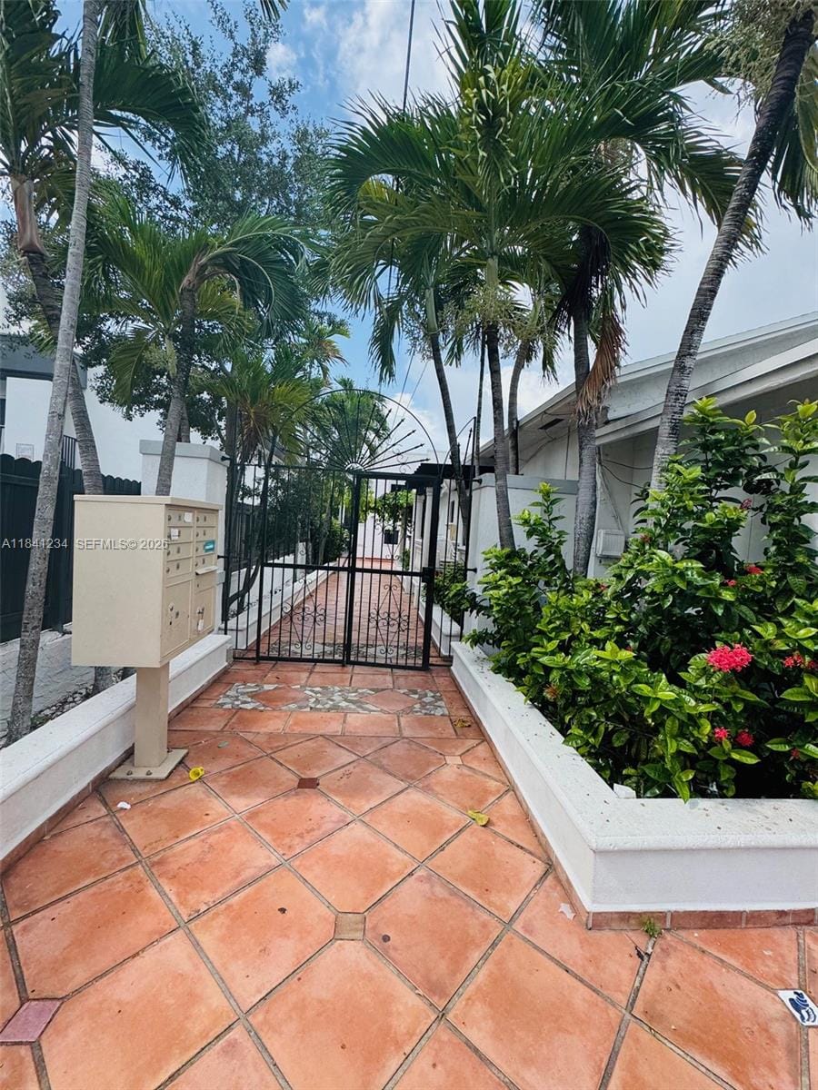 1238 SW 4th Street, Miami, FL 33135 photo 15