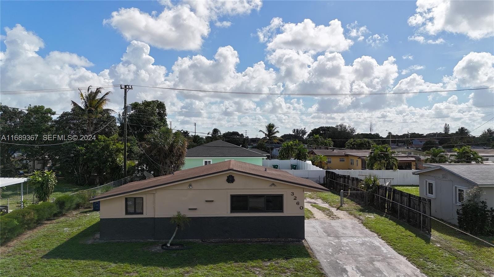 3260 NW 209th Terrace — photo 9