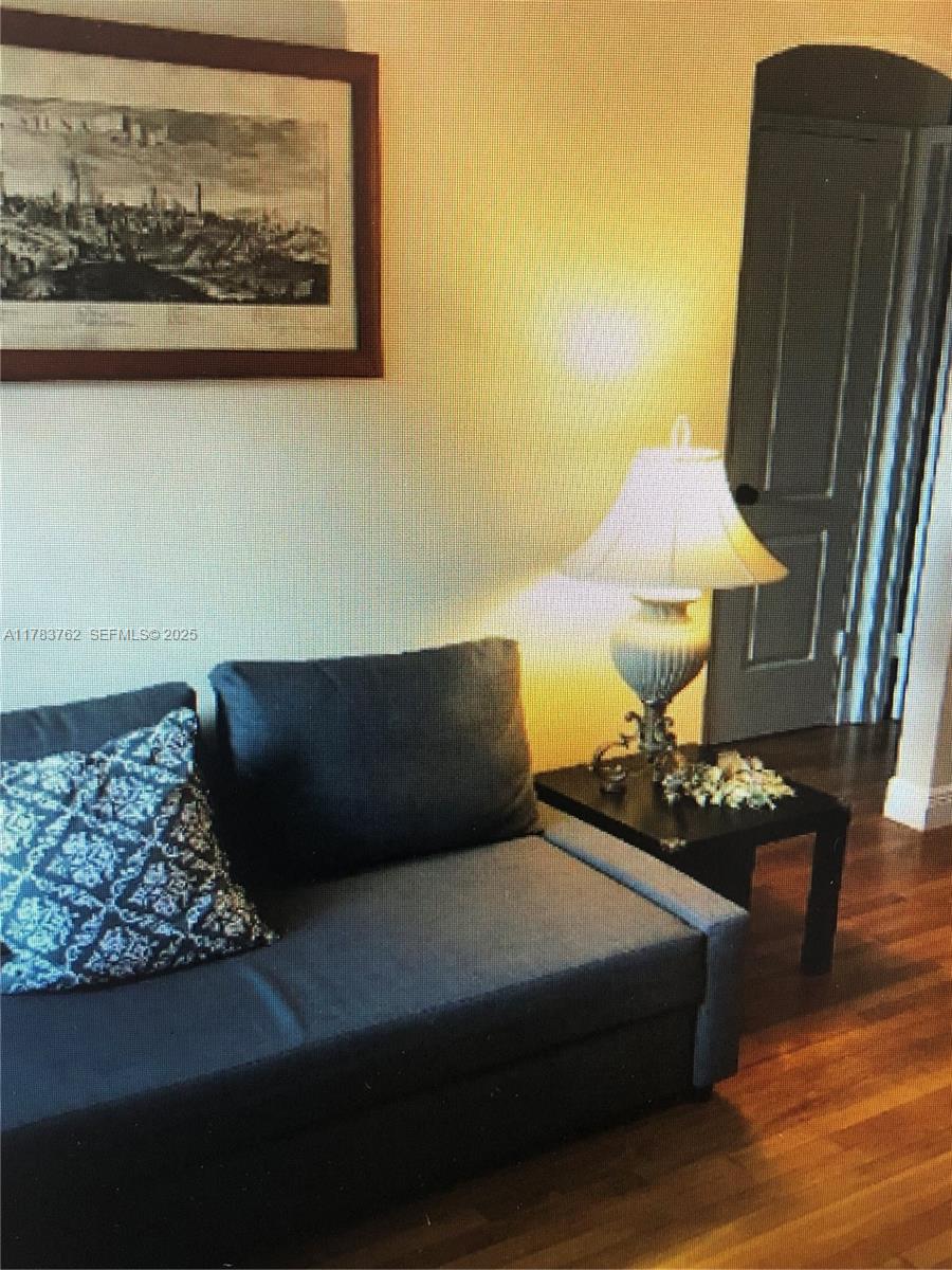 30 Almeria Avenue 6, Coral Gables, FL 33134, Coral Gables