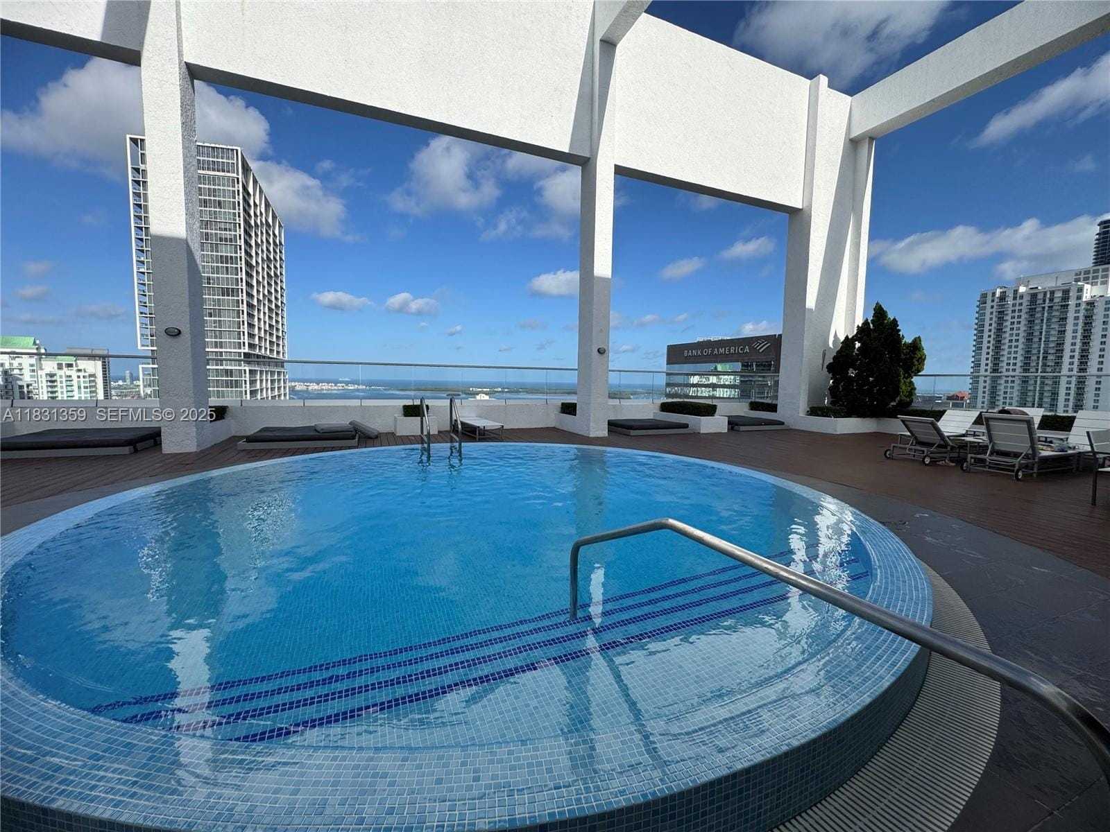 55 SE 6th Street 1801, Miami, FL 33131 photo 21