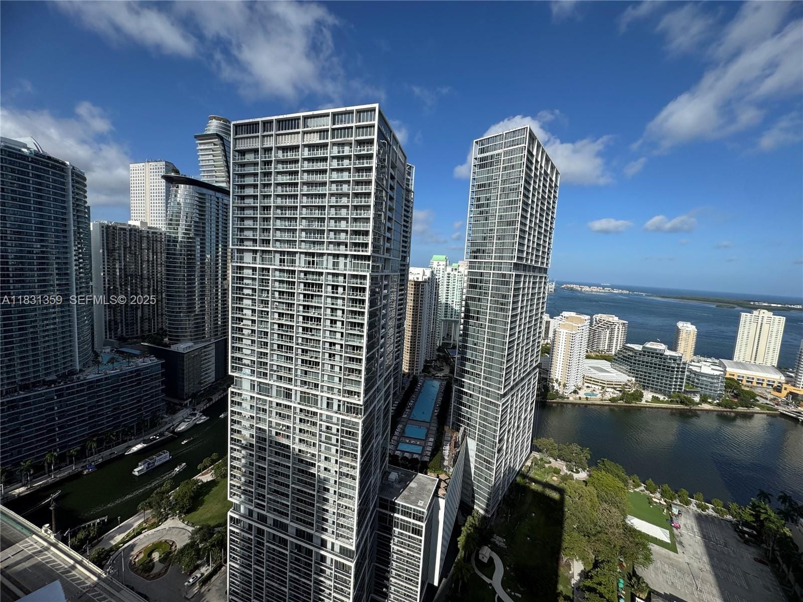 55 SE 6th Street 1801, Miami, FL 33131 photo 22
