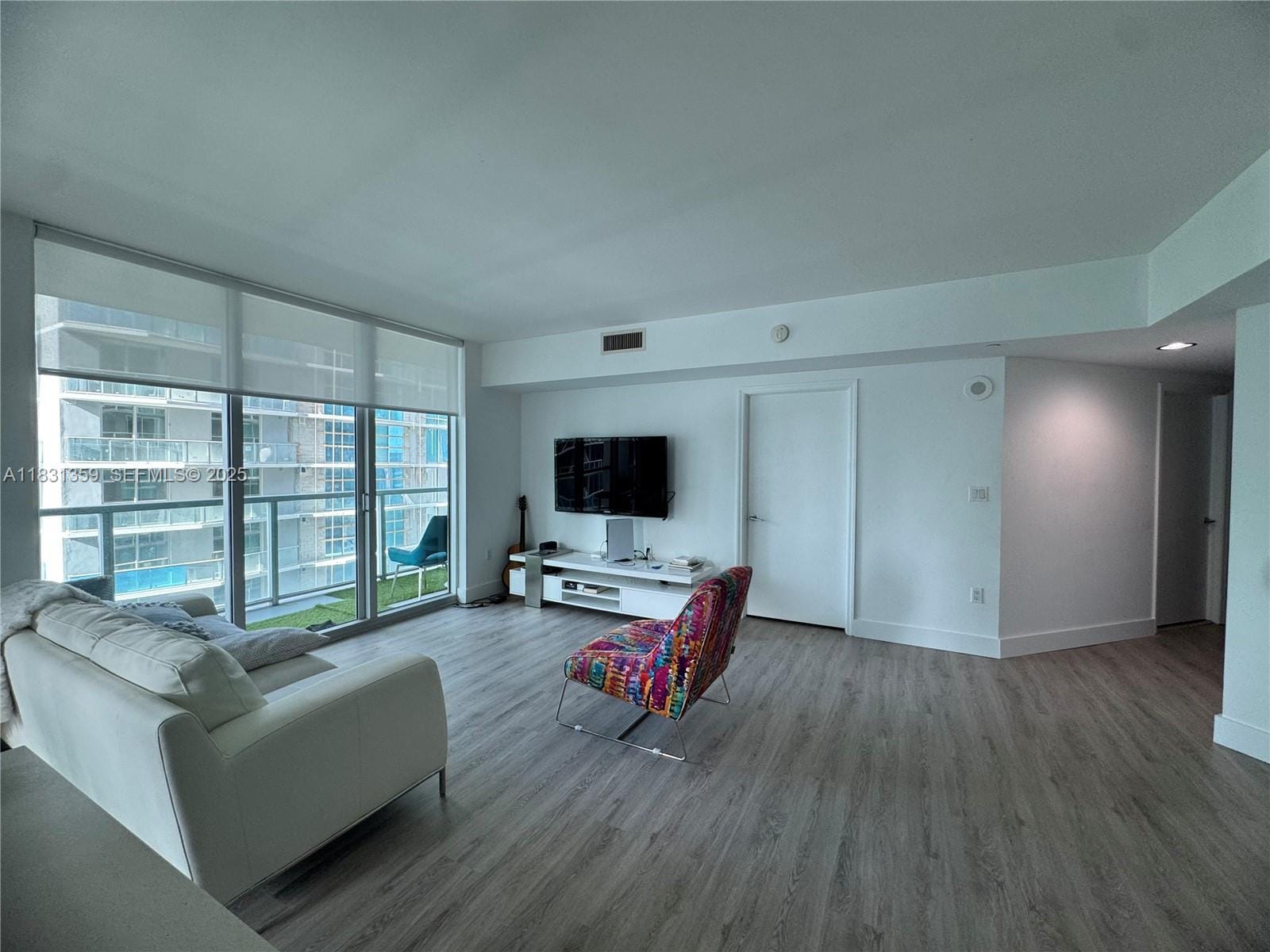 55 SE 6th Street 1801, Miami, FL 33131 photo 26