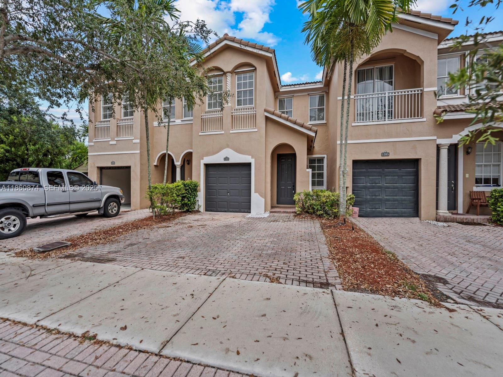 1383 SE 26th Avenue, Homestead, FL 33035