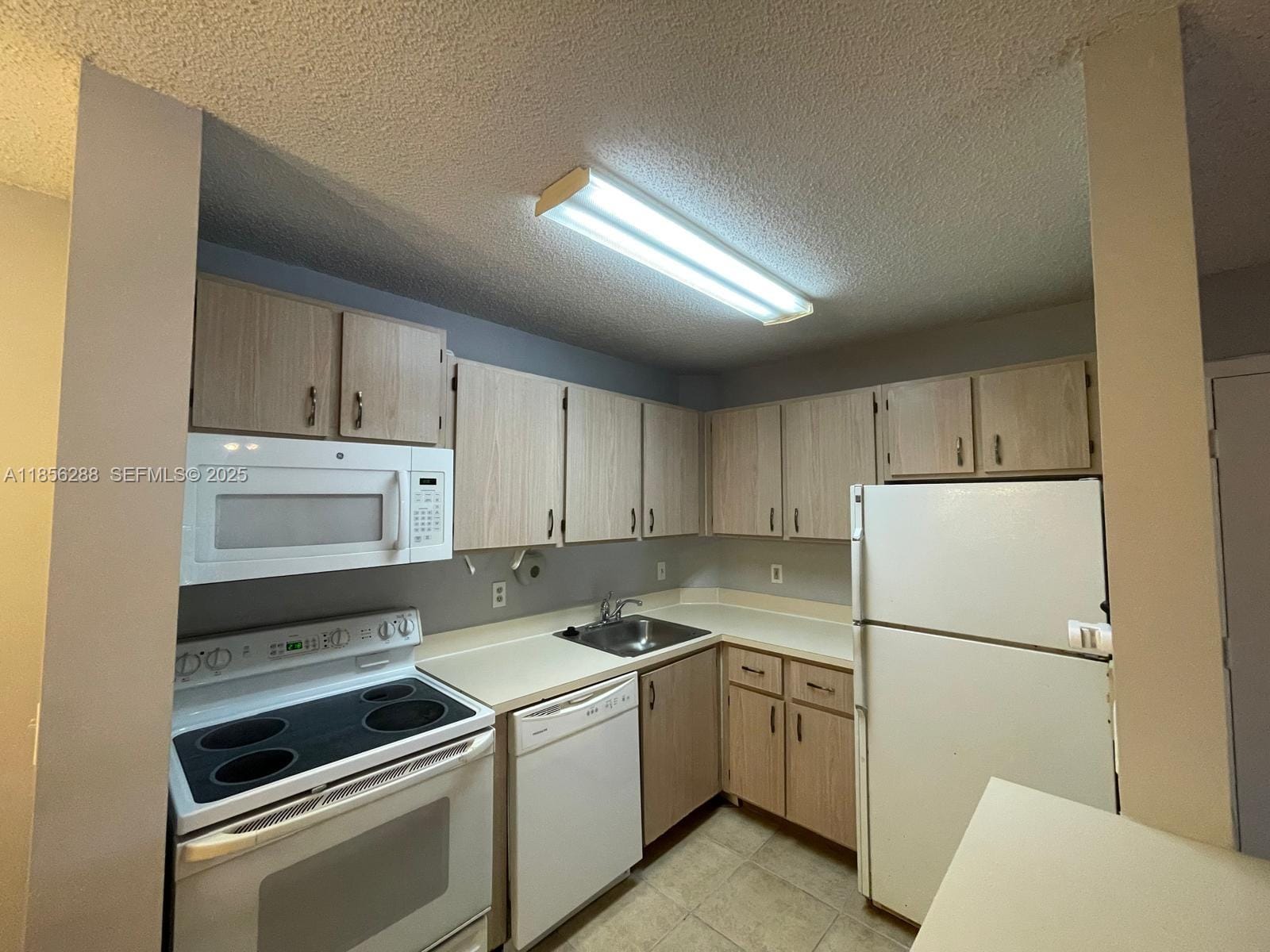 10717 Cleary Boulevard 207, Plantation, FL 33324 photo 16