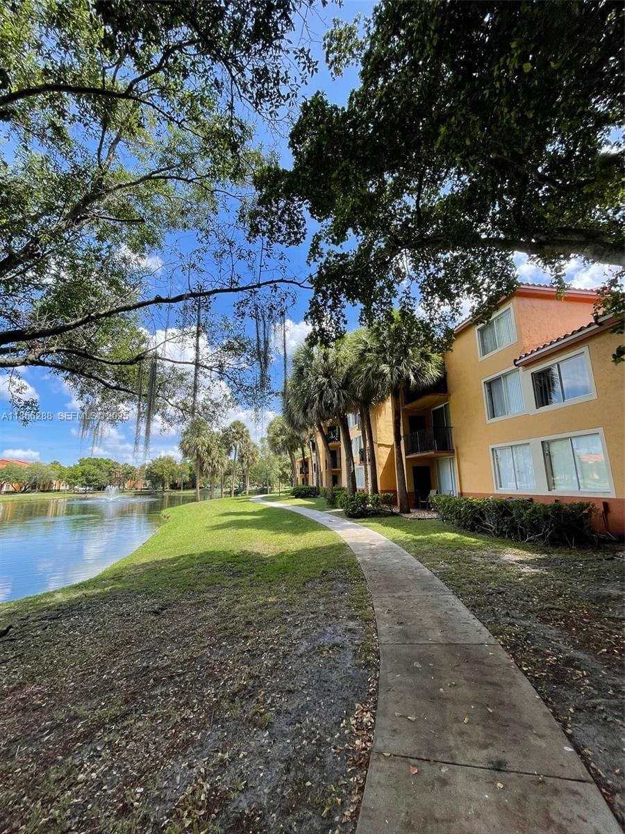 10717 Cleary Boulevard 207, Plantation, FL 33324 photo 29
