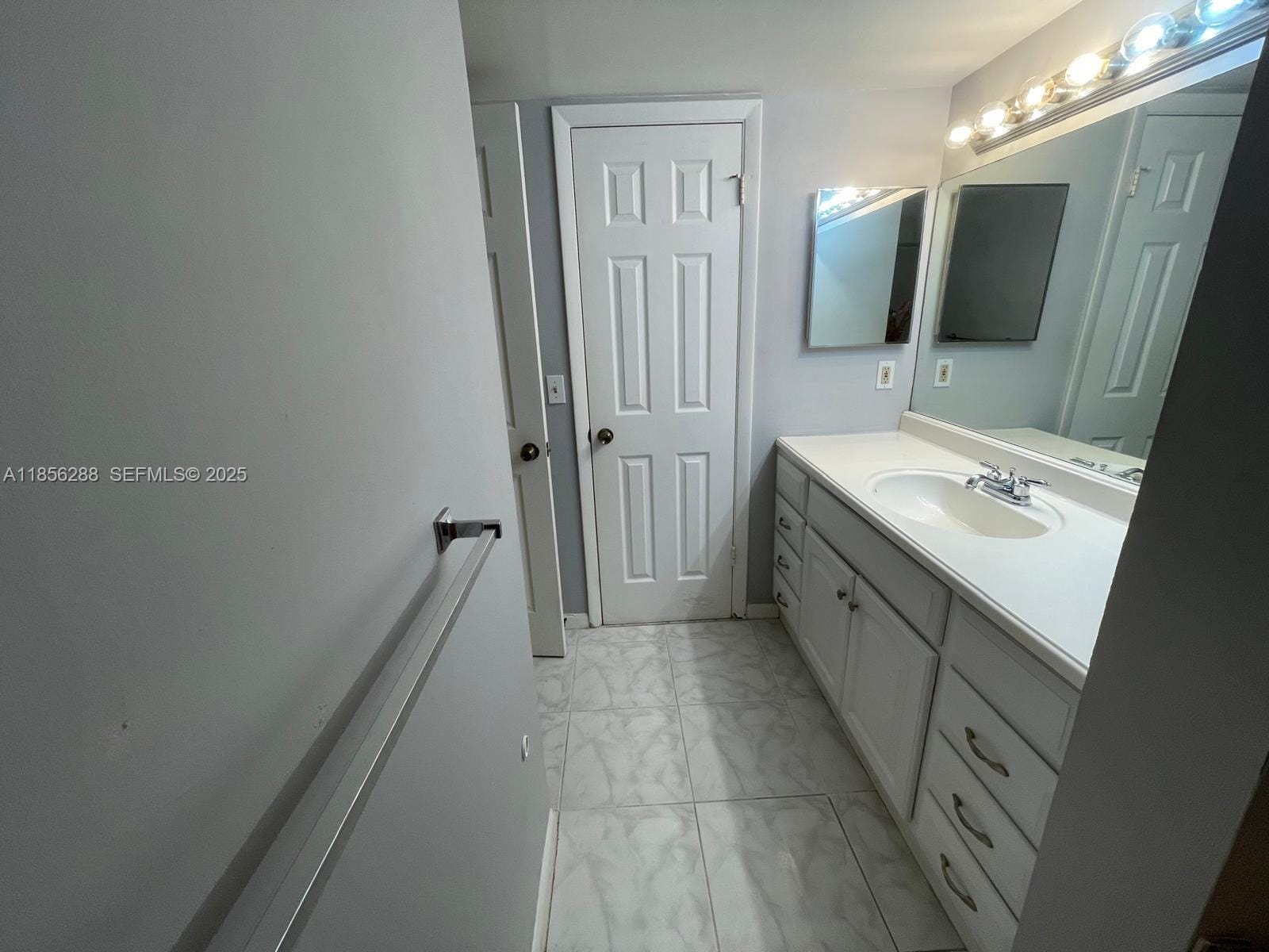 10717 Cleary Boulevard 207, Plantation, FL 33324 photo 6