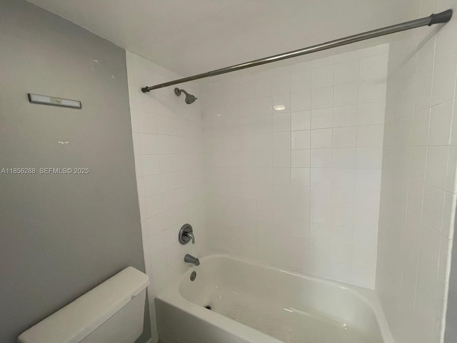 10717 Cleary Boulevard 207, Plantation, FL 33324 photo 8