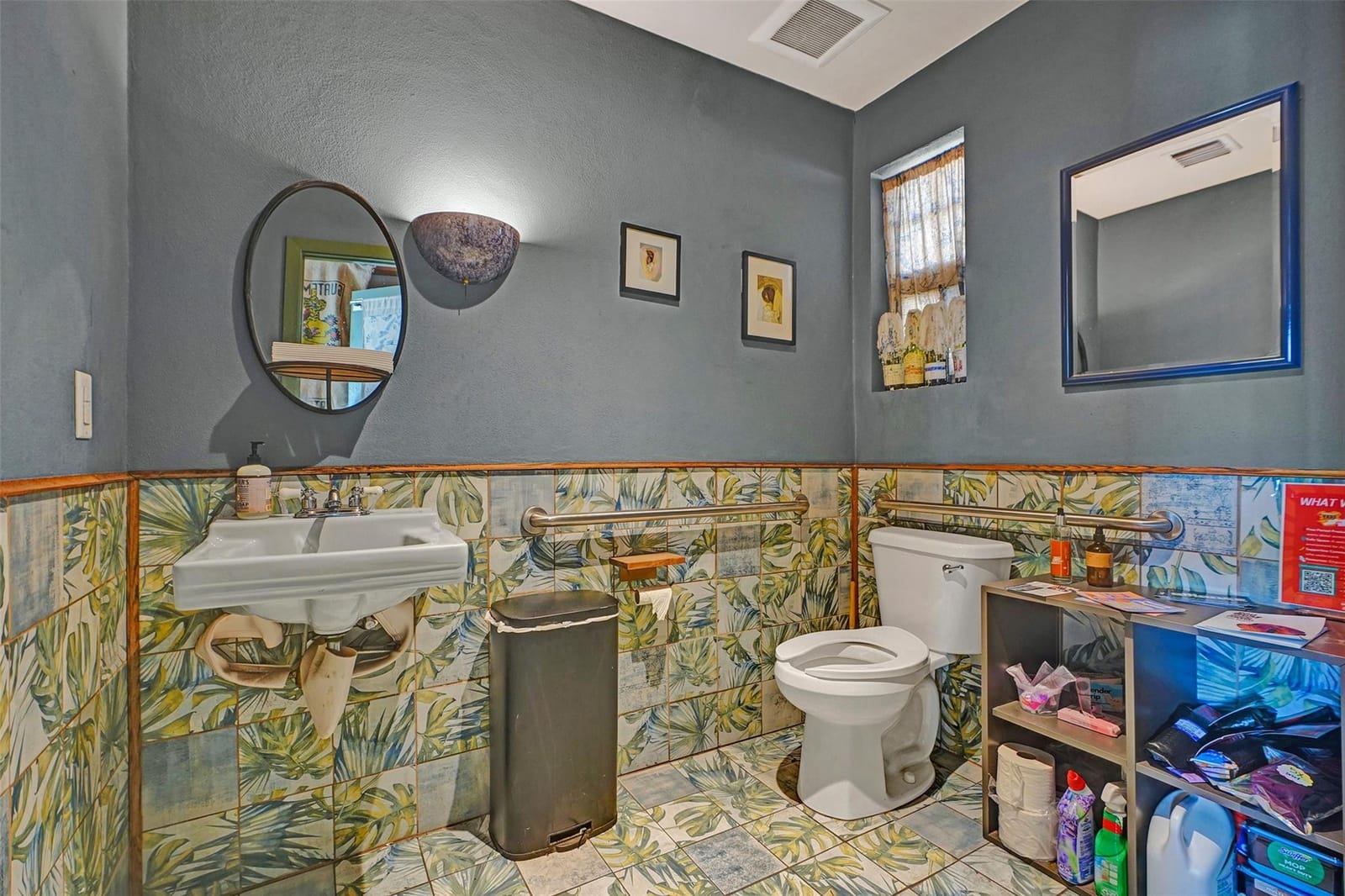 12831 W Dixie Highway, North Miami, FL 33161 photo 22