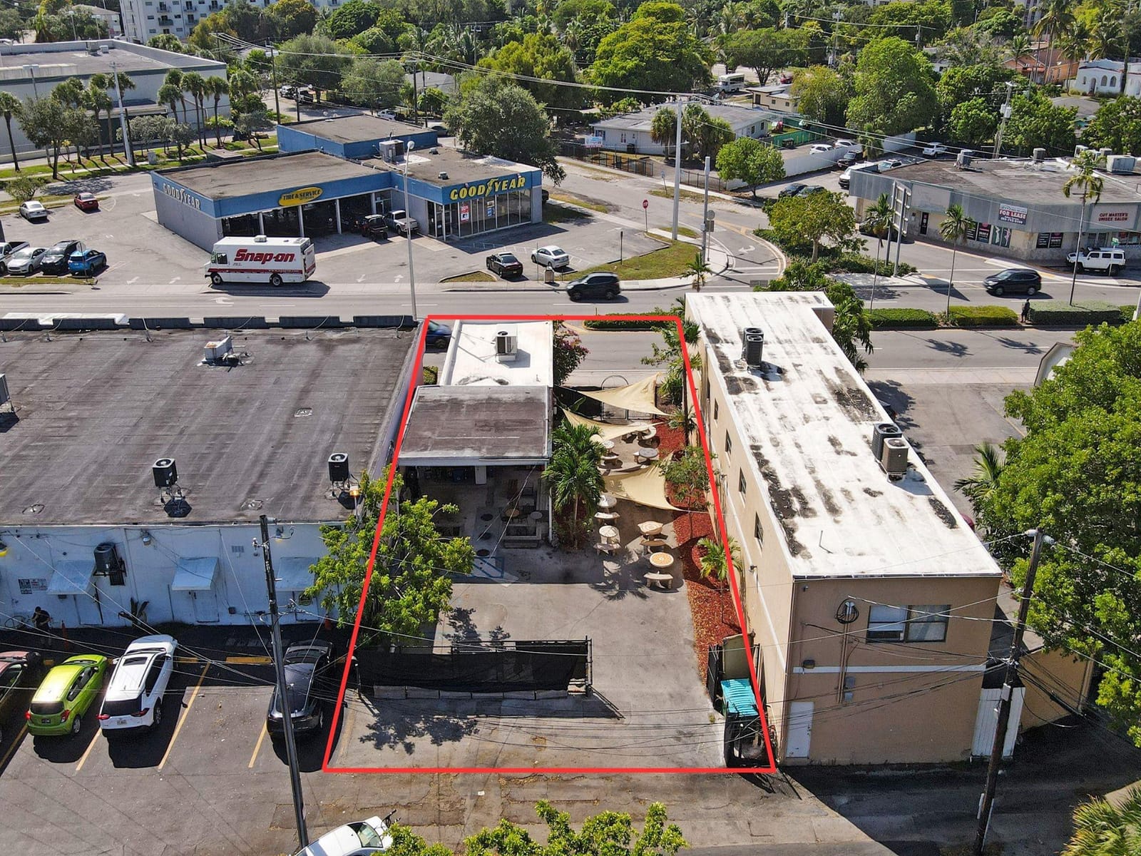12831 W Dixie Highway — photo 4