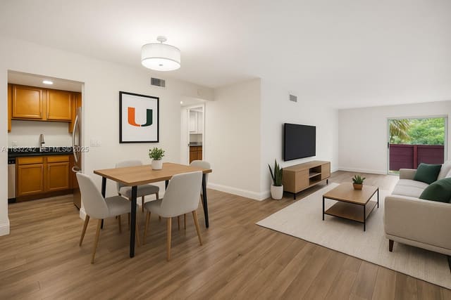 1205 Mariposa Avenue 308, Coral Gables, FL 33146