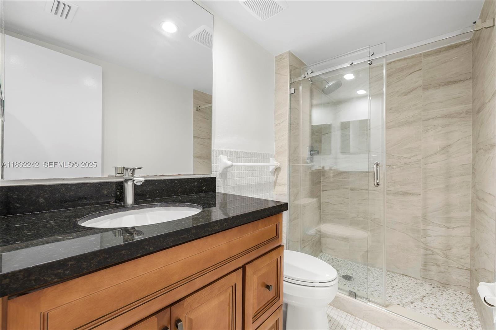 1205 Mariposa Avenue 308, Coral Gables, FL 33146 photo 19