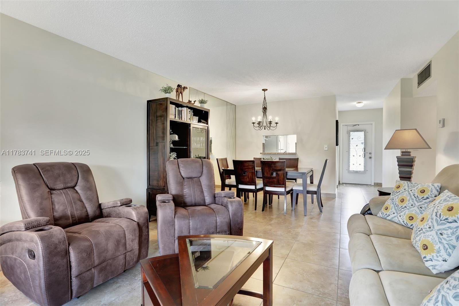 3401 NW 47th Avenue 413, Lauderdale Lakes, FL 33319 photo 13