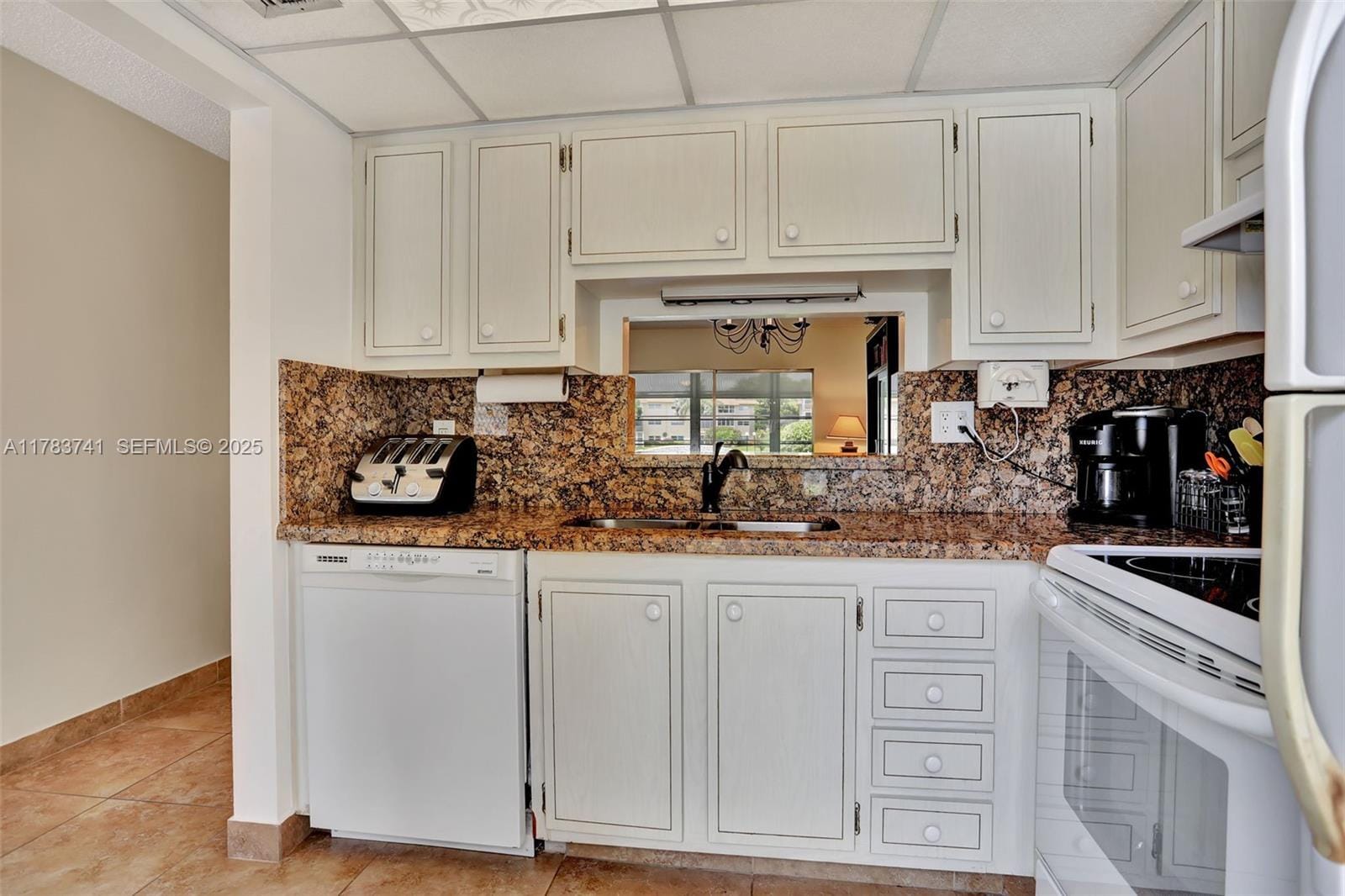 3401 NW 47th Avenue 413 — photo 5
