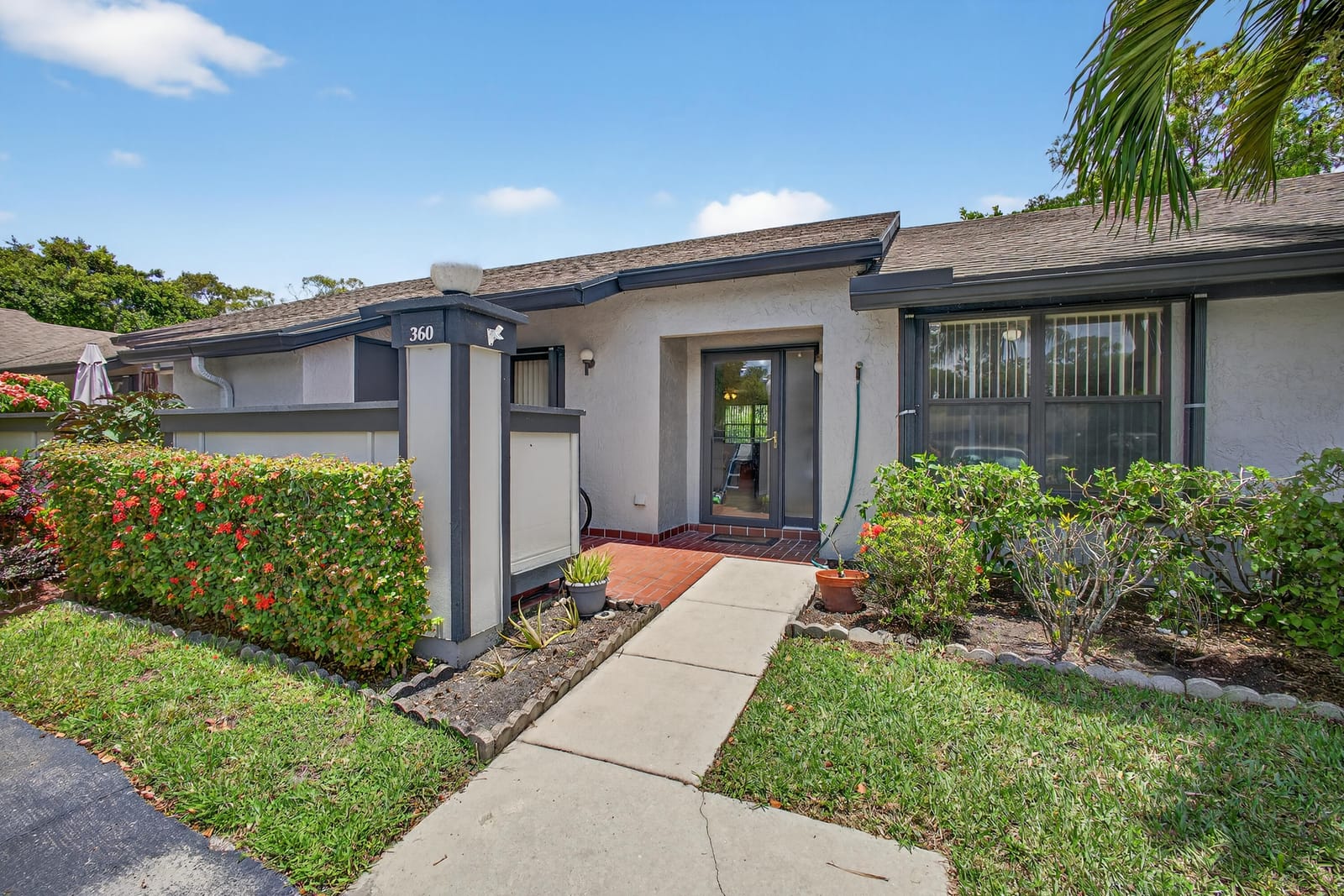 360 Quebec Court, Royal Palm Beach, FL 33411 photo 2