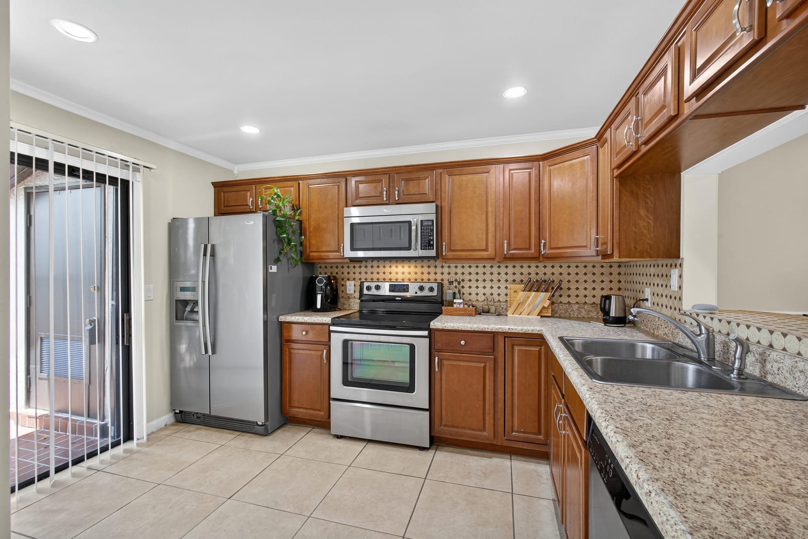 360 Quebec Court, Royal Palm Beach, FL 33411 photo 16