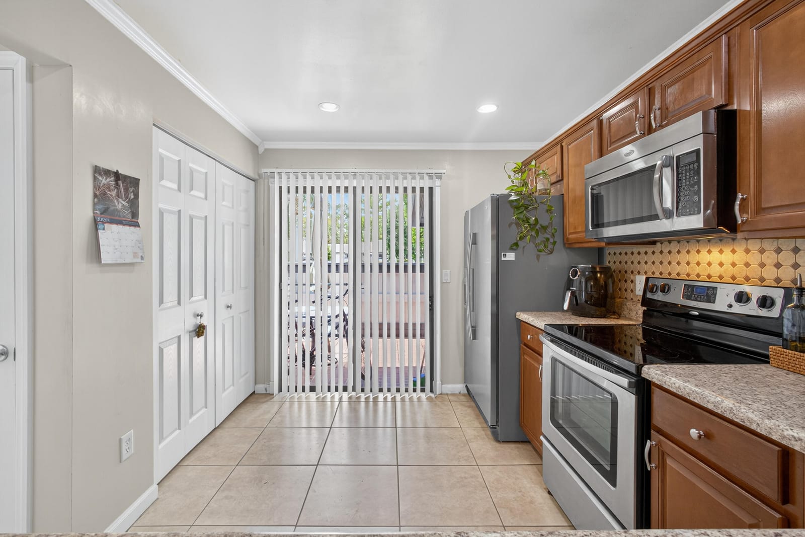 360 Quebec Court, Royal Palm Beach, FL 33411 photo 18