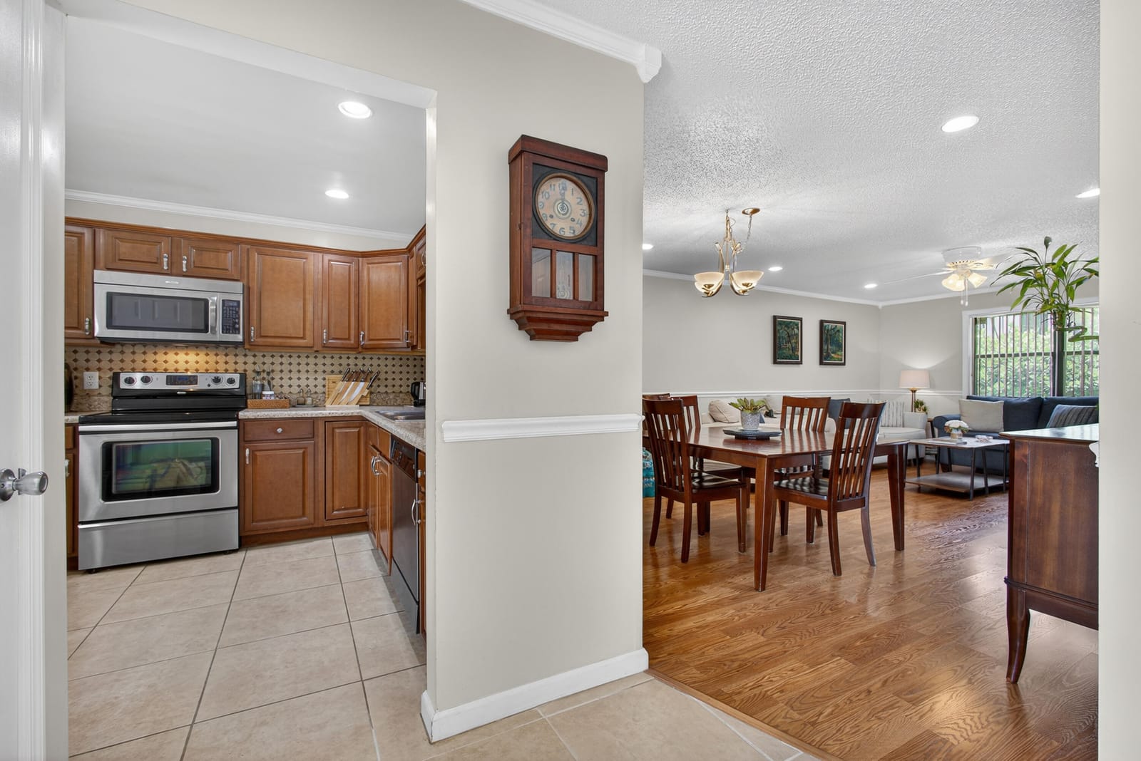 360 Quebec Court, Royal Palm Beach, FL 33411 photo 20