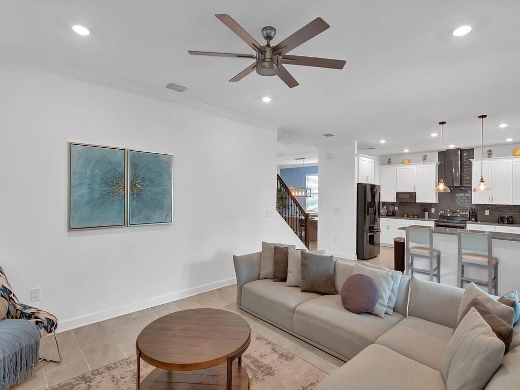 475 Strand Drive — photo 12