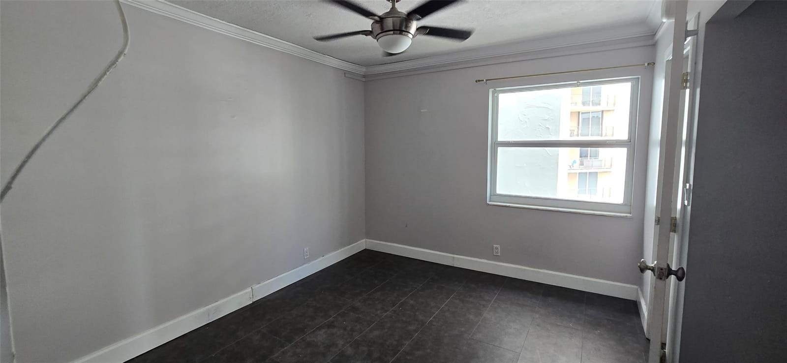 200 S Birch Road 121 — photo 7