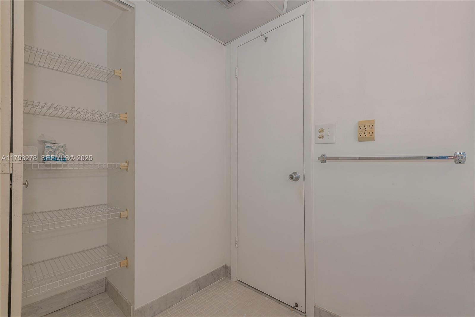 505 E Dania Beach Boulevard 4-1G, Dania Beach, FL 33004 photo 22