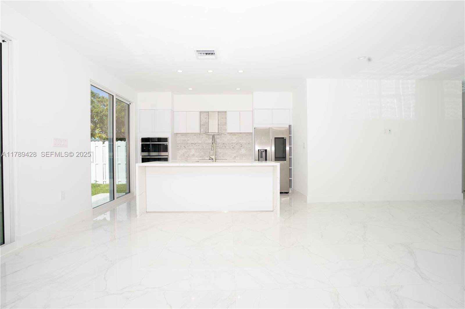 900 SW 24th Road — photo 11