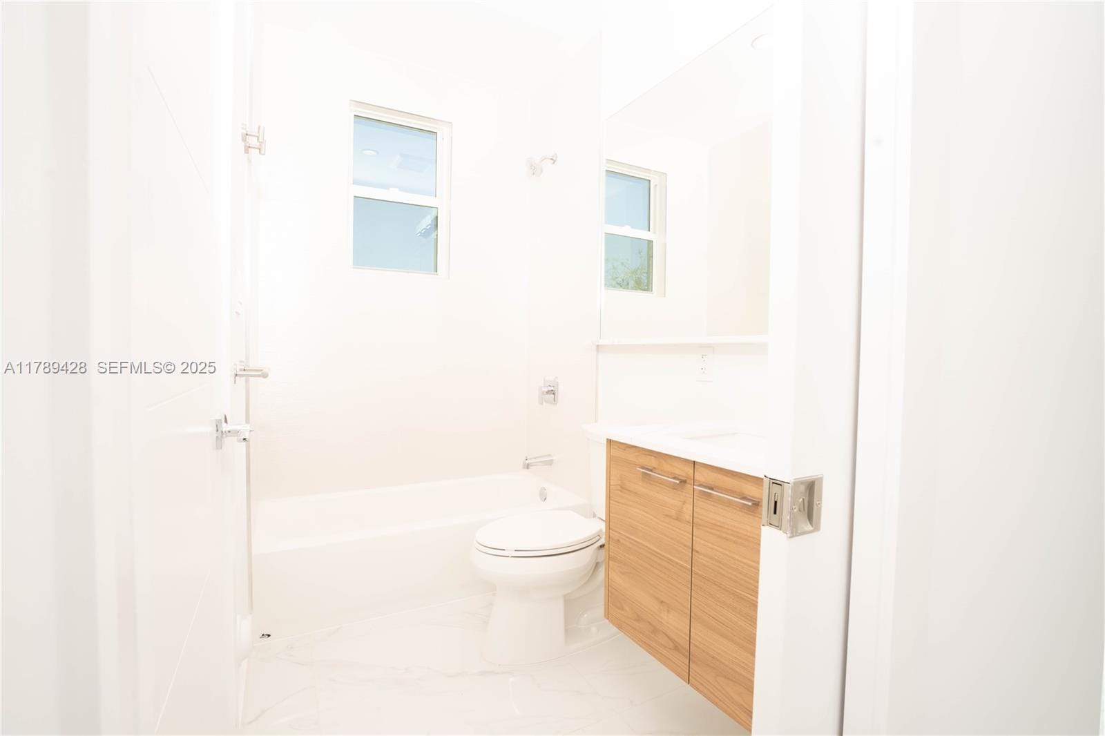 900 SW 24th Road, Miami, FL 33129 photo 14