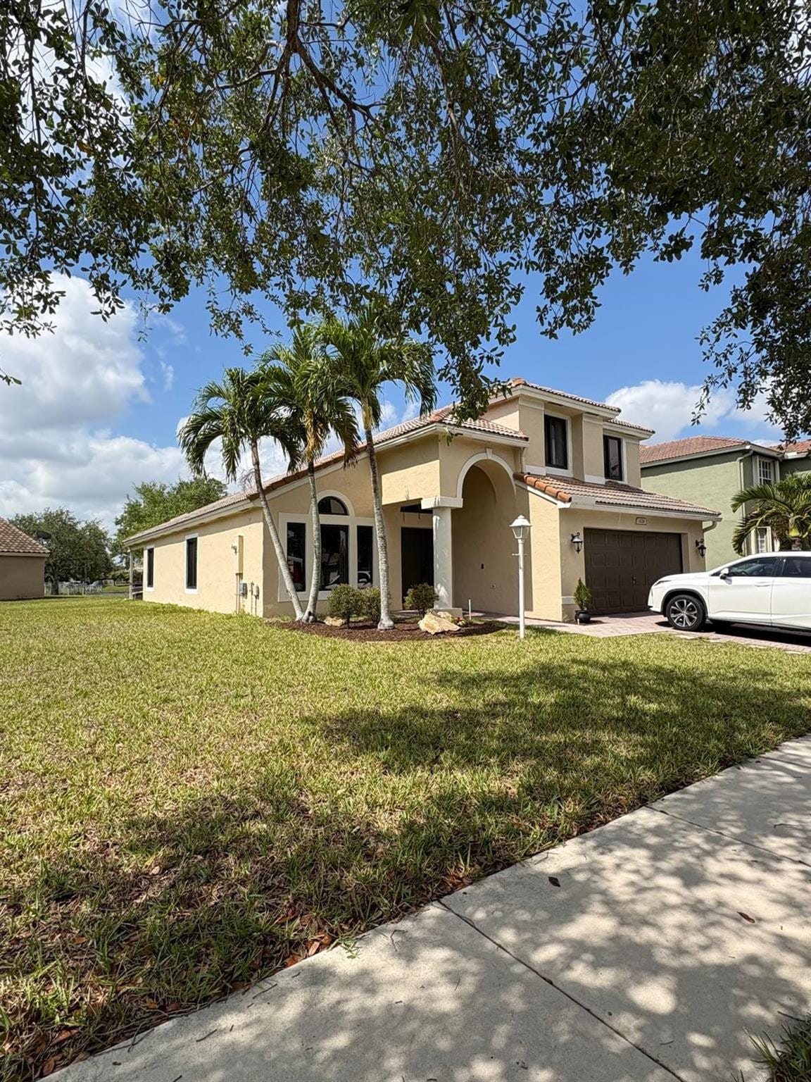 14216 NW 21st Street — photo 2