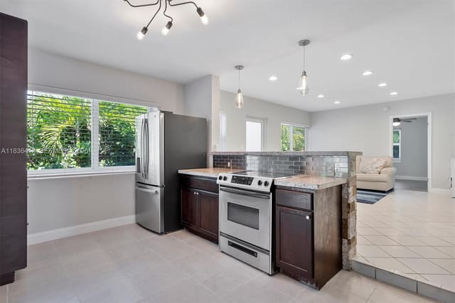 11100 NE 12th Avenue, sold in Biscayne Blvd Park, Miami, FL