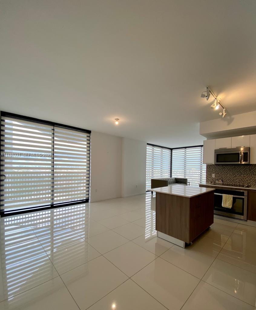 5300 Paseo Boulevard 1001, Doral, FL 33166 photo 6