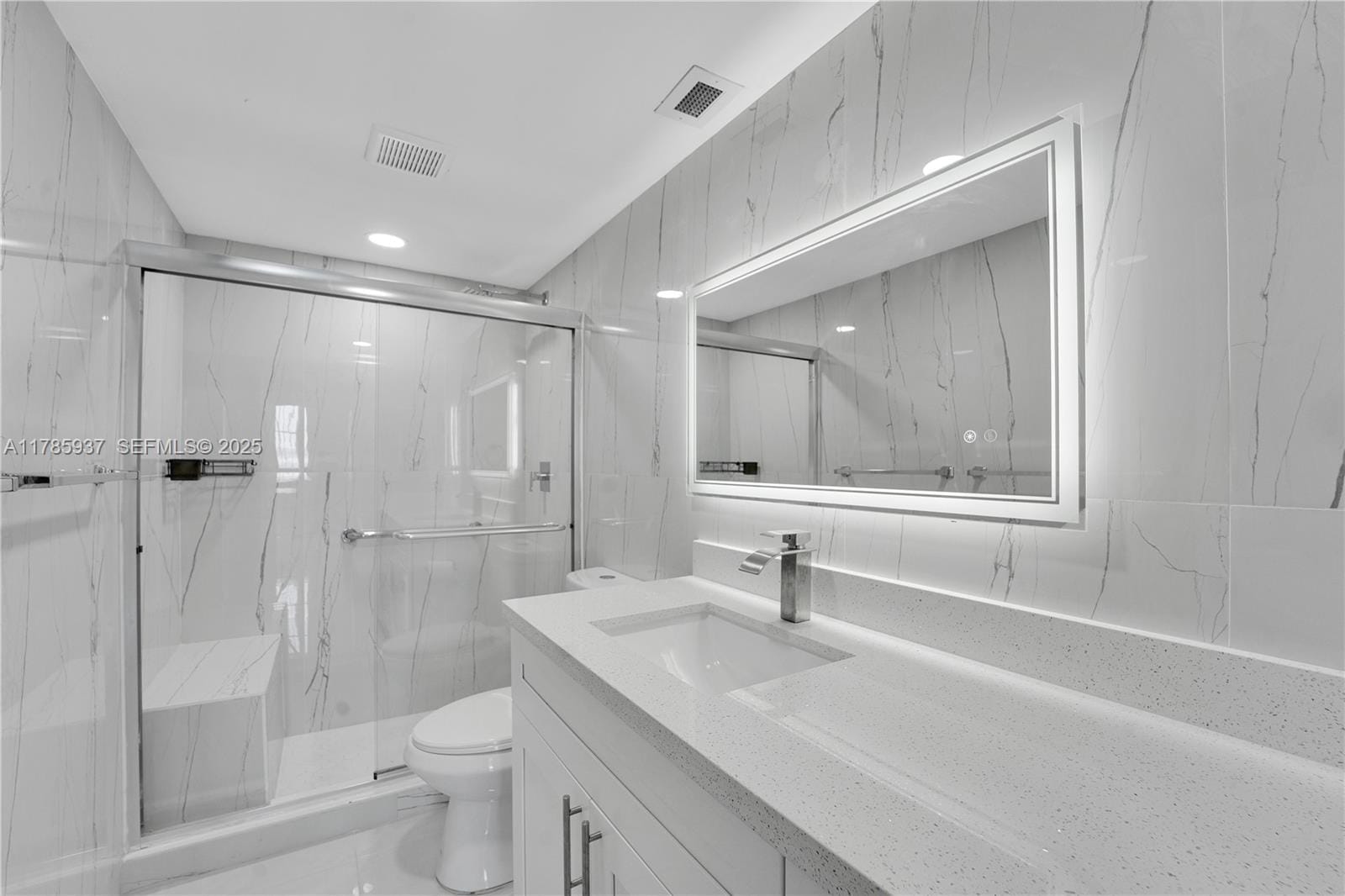 300 Bayview Drive 1606, Sunny Isles Beach, FL 33160 photo 21