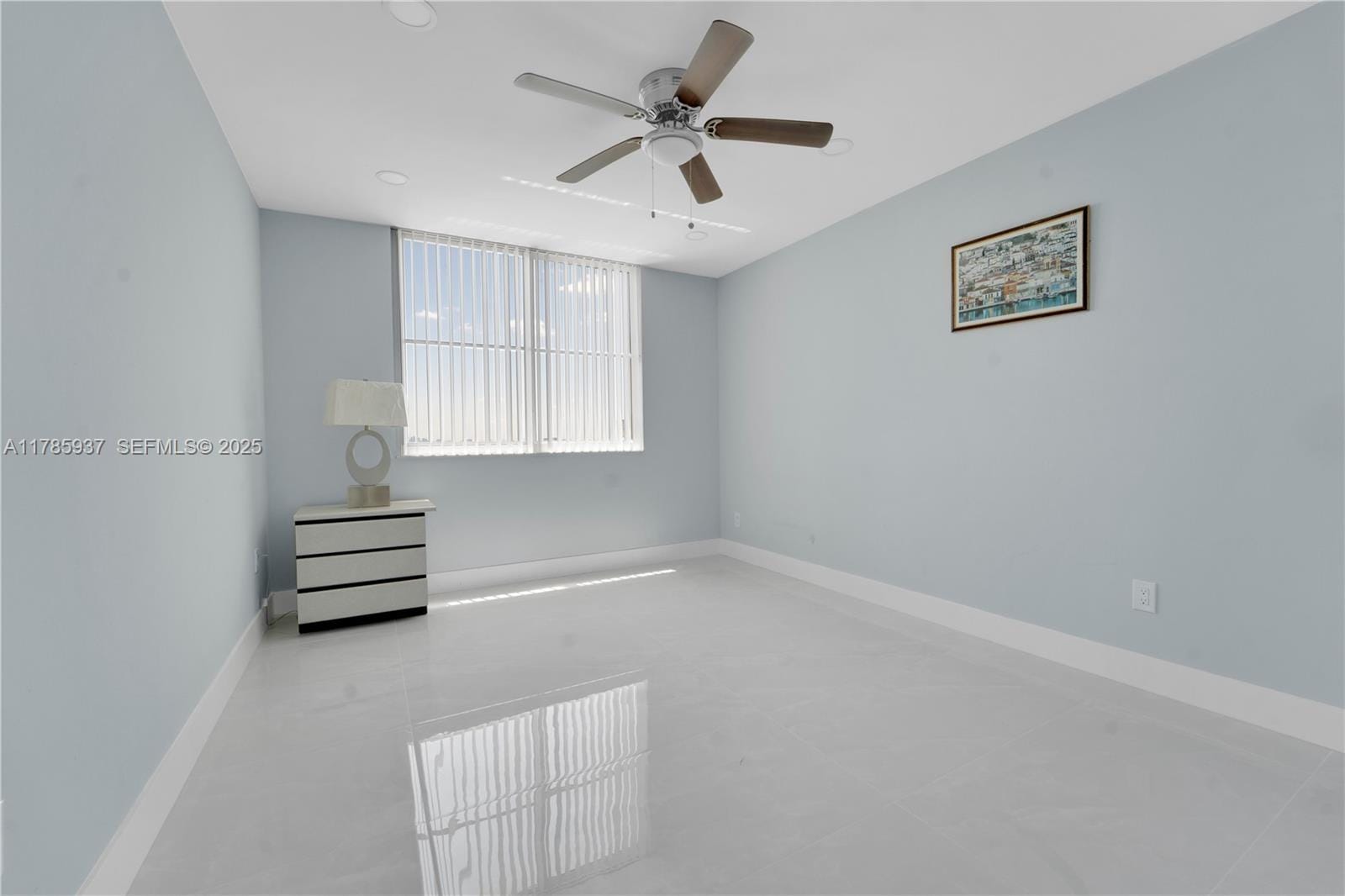 300 Bayview Drive 1606, Sunny Isles Beach, FL 33160 photo 7