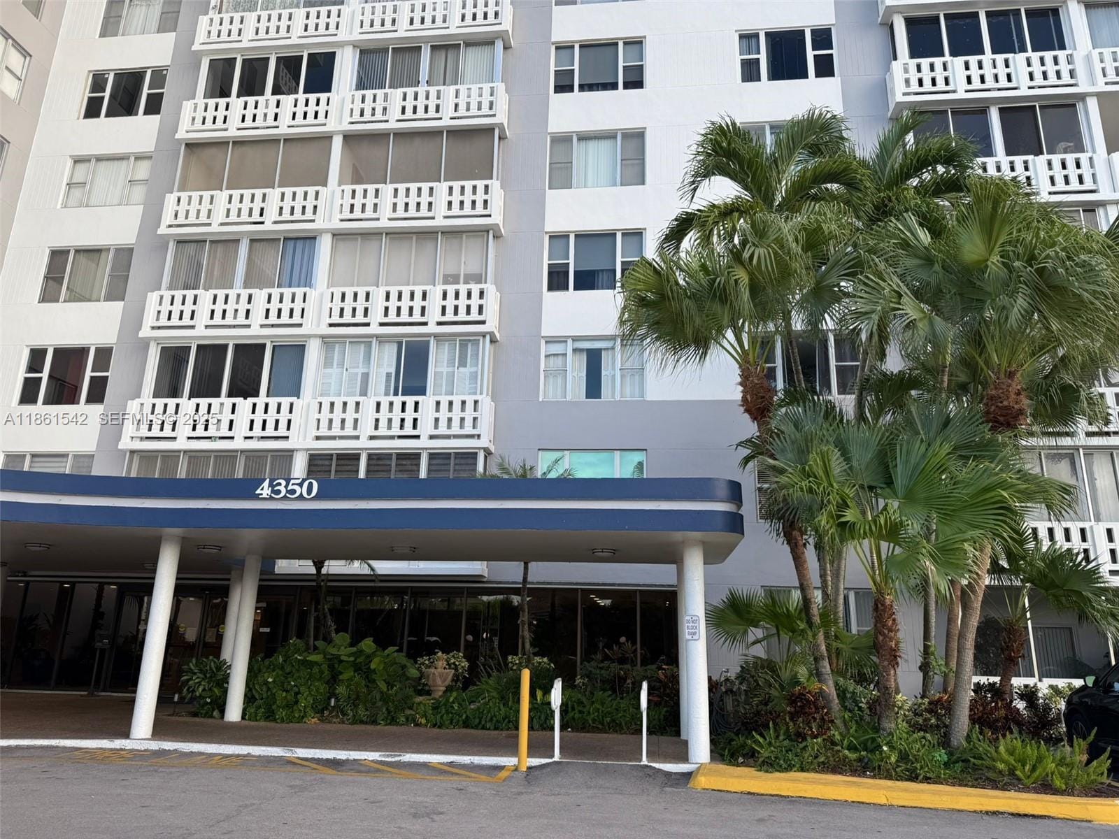 4350 Hillcrest Drive 112, Hollywood, FL 33021