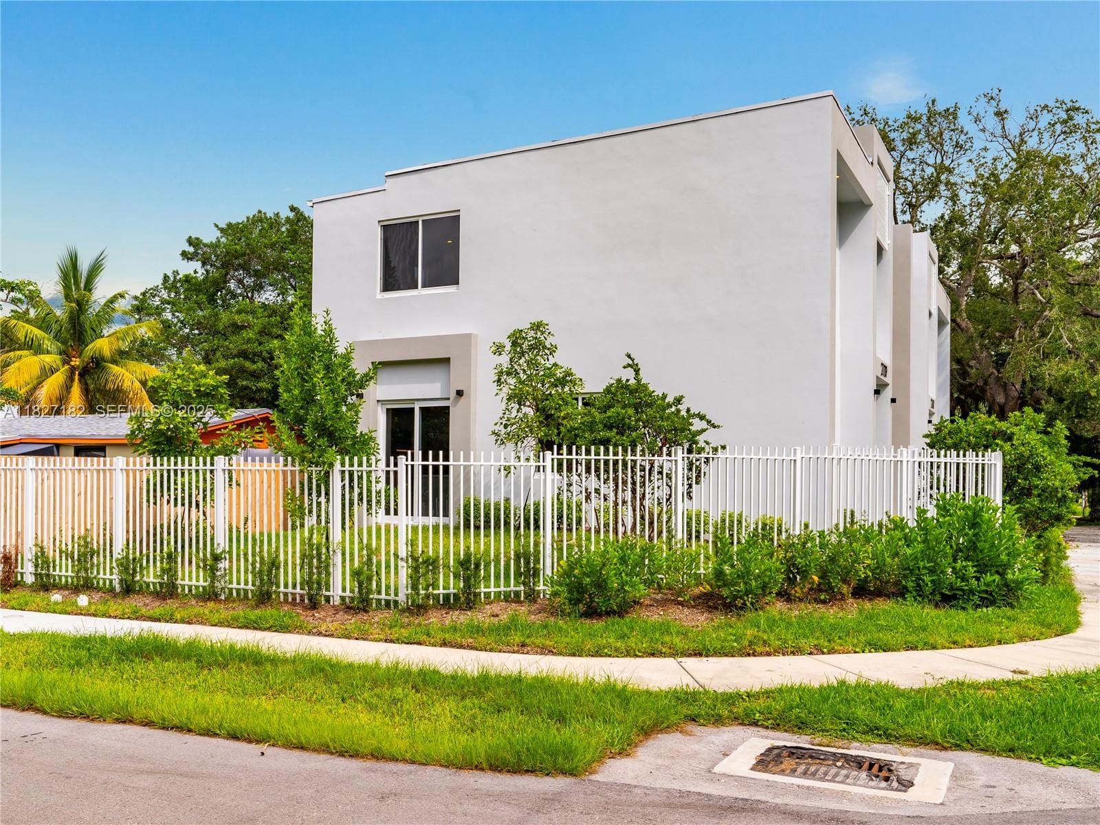 2107 SW 18th Avenue, Fort Lauderdale, FL 33315 photo 16