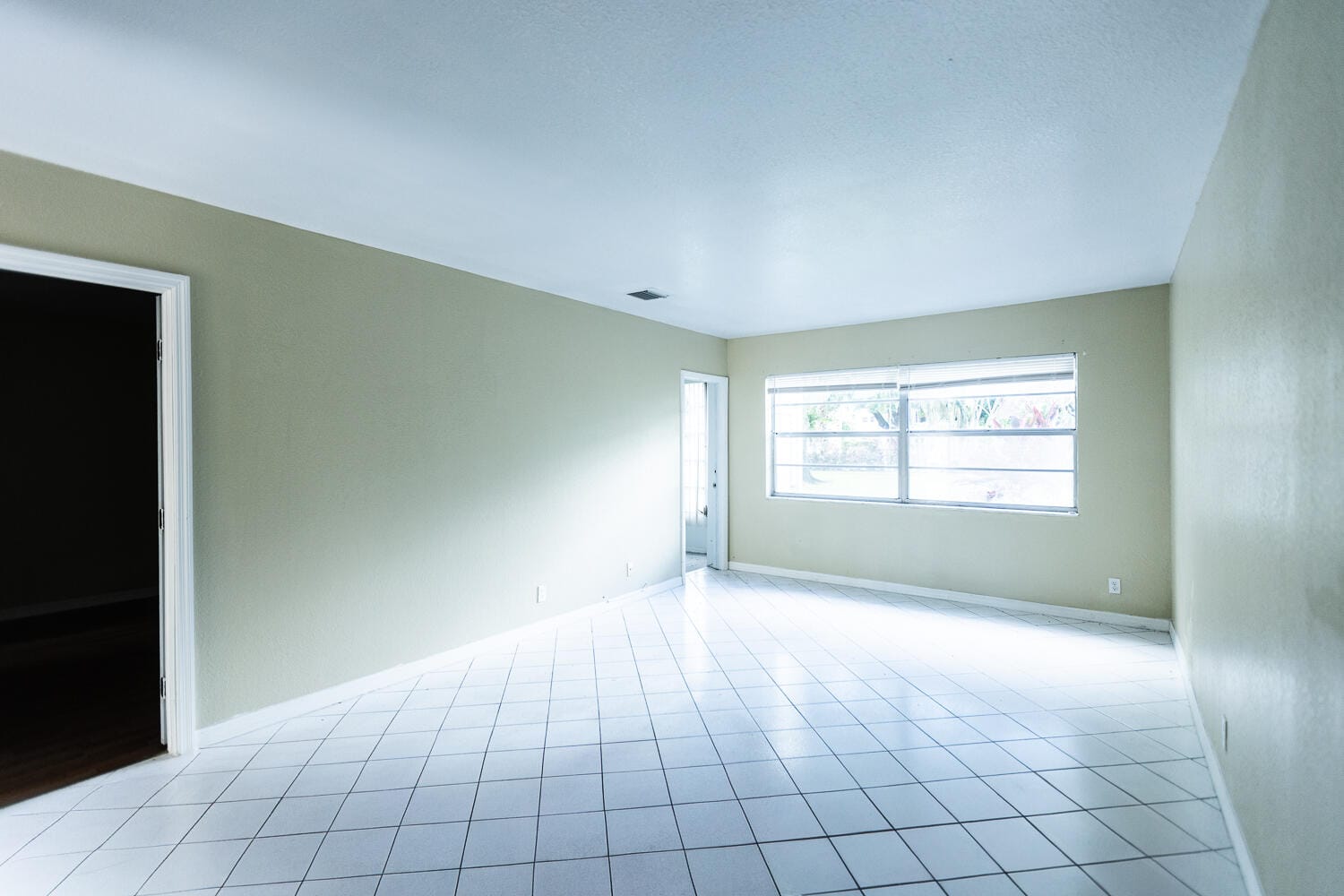 5161 W Oakland Park Boulevard 106 — photo 6