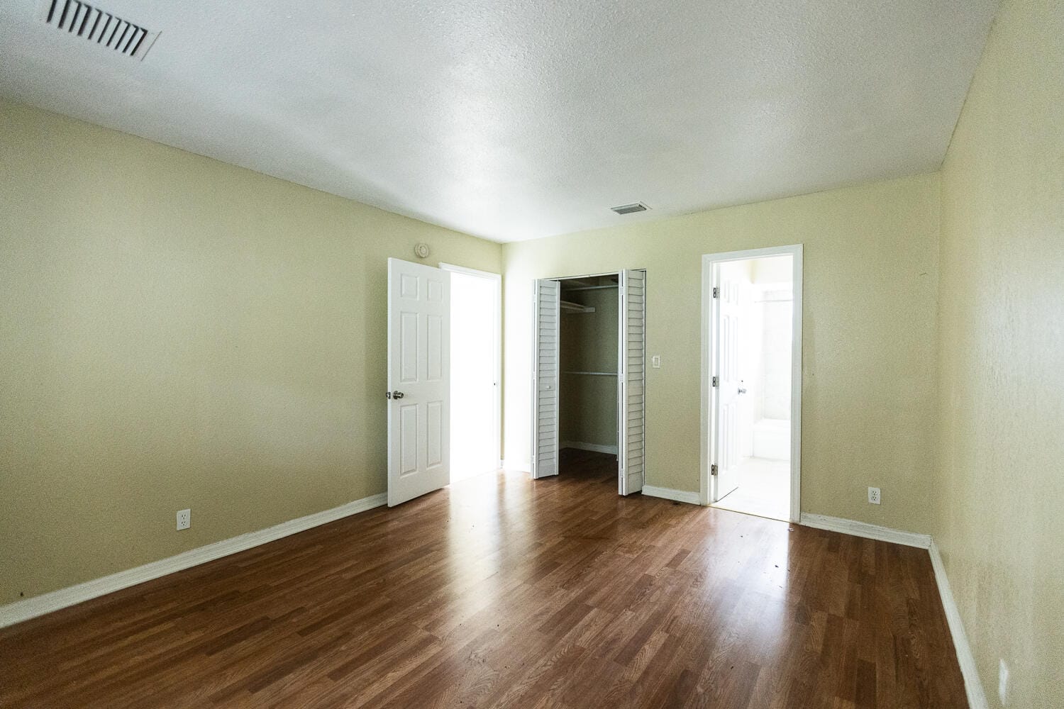 5161 W Oakland Park Boulevard 106 — photo 10