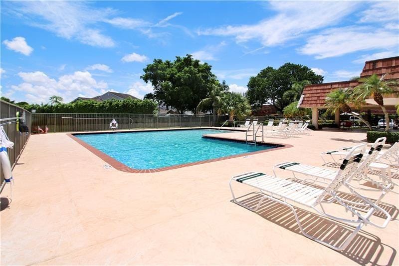 2544 SW 15th Street 2544, Deerfield Beach, FL 33442 photo 16