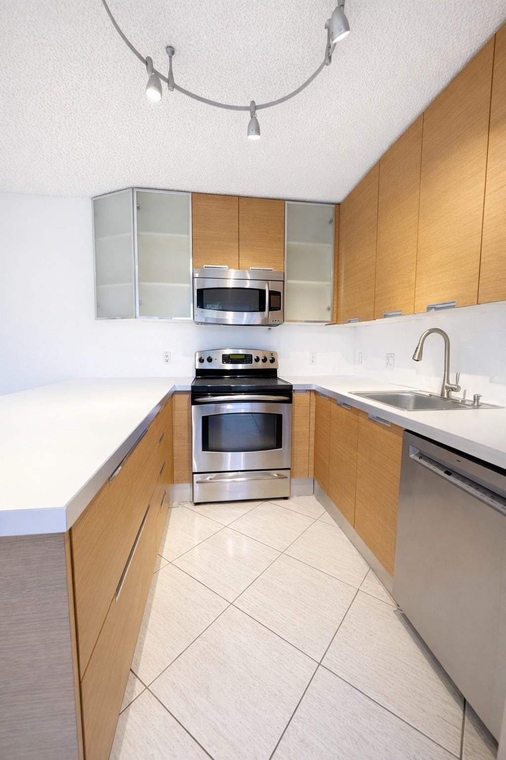 2544 SW 15th Street 2544, Deerfield Beach, FL 33442 photo 6