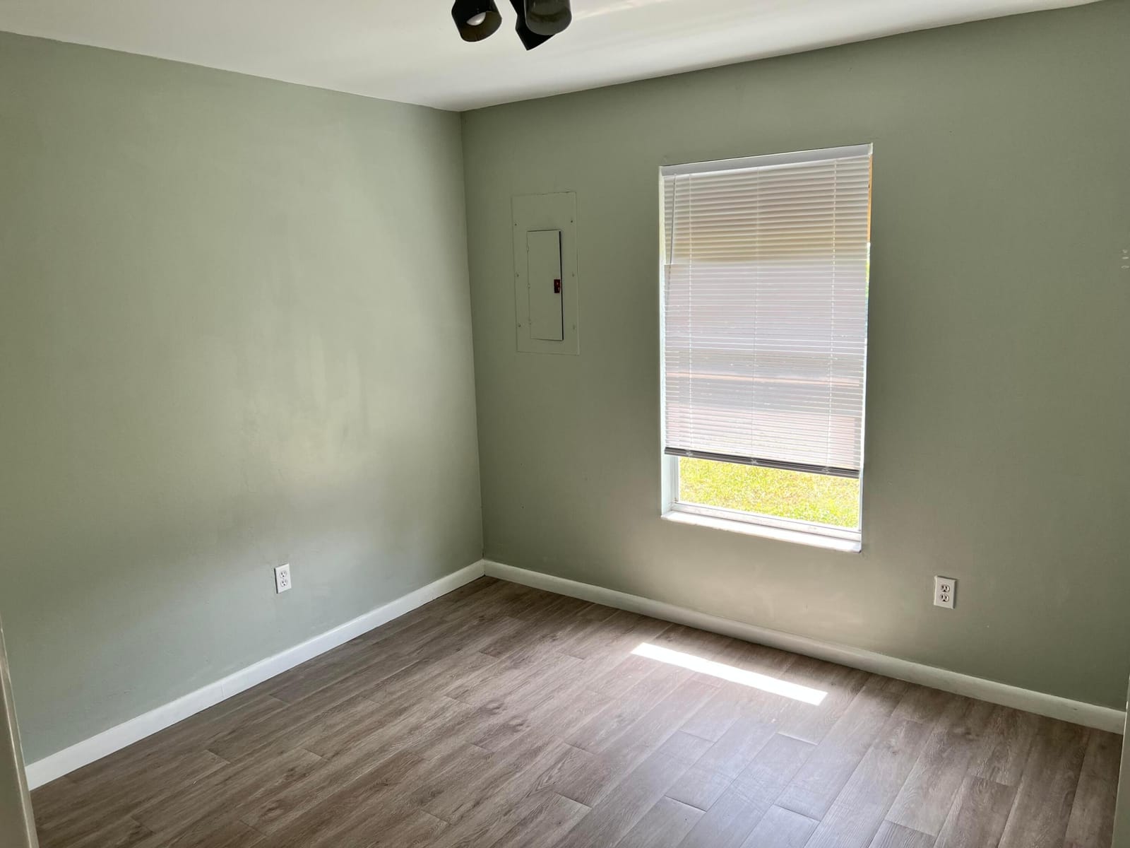 332 Fleming Avenue, Greenacres, FL 33463 photo 18