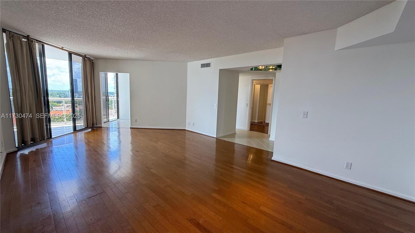 3610 Yacht Club Drive 1214, Aventura, FL 33180 photo 5